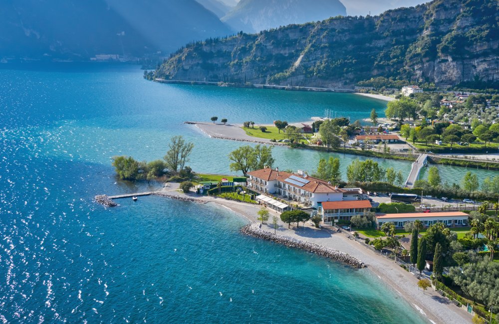 Blick auf Torbole © DannyIacob - stock.adobe.com