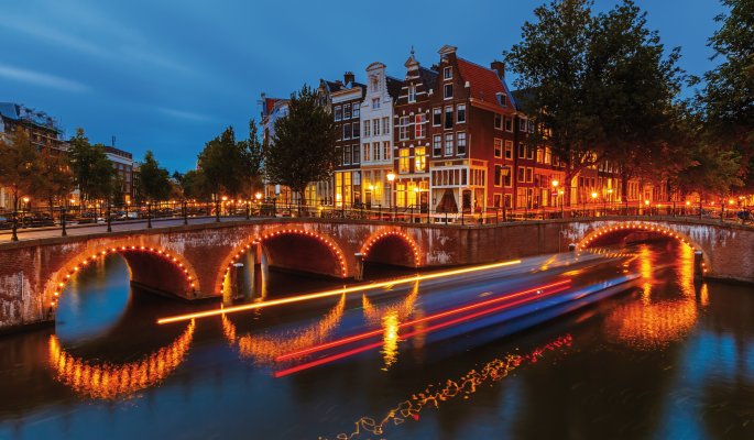 Grachten in Amsterdam  © sborisov-fotolia.com