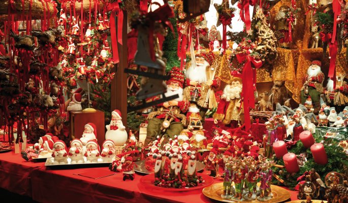 Auf dem Weihnachtsmarkt © fazon-stock.adobe.com