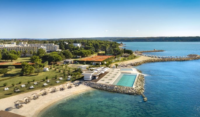 Hotel Kolmhof Außenanlage © Hotel Kolmhof