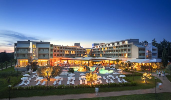 Außenansicht vom Hotel Kolmhof © Hotel Kolmhof