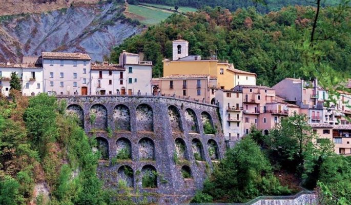 Castelli Borghi © GUTREISTMANN